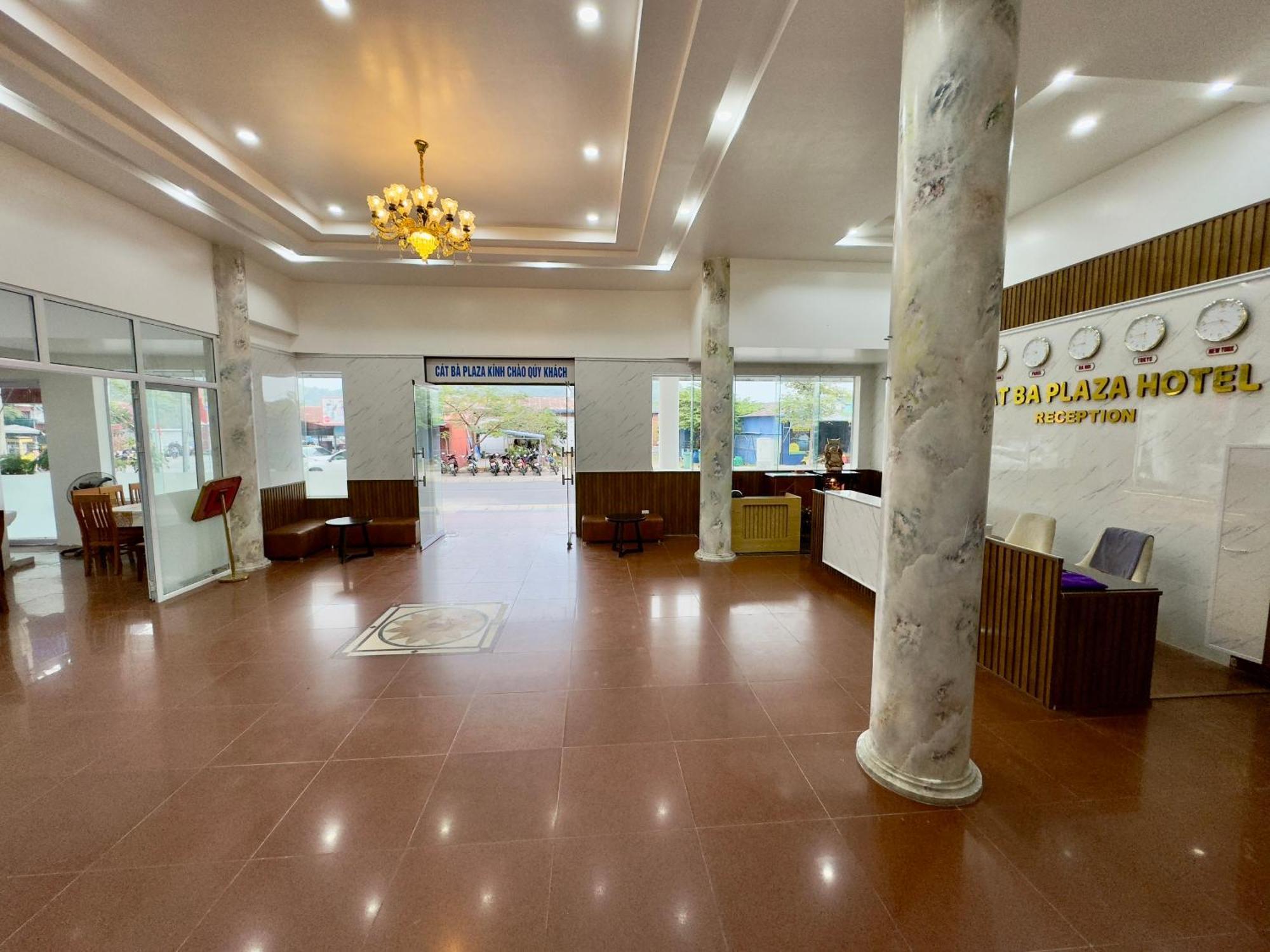 Cat Ba Plaza Hotel Dong Khe Sau エクステリア 写真