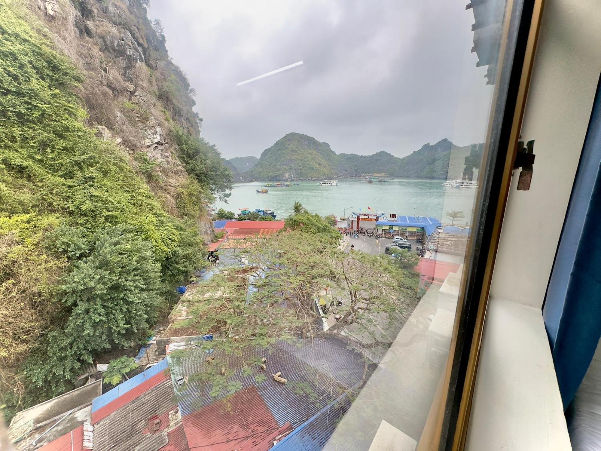 Cat Ba Plaza Hotel Dong Khe Sau エクステリア 写真