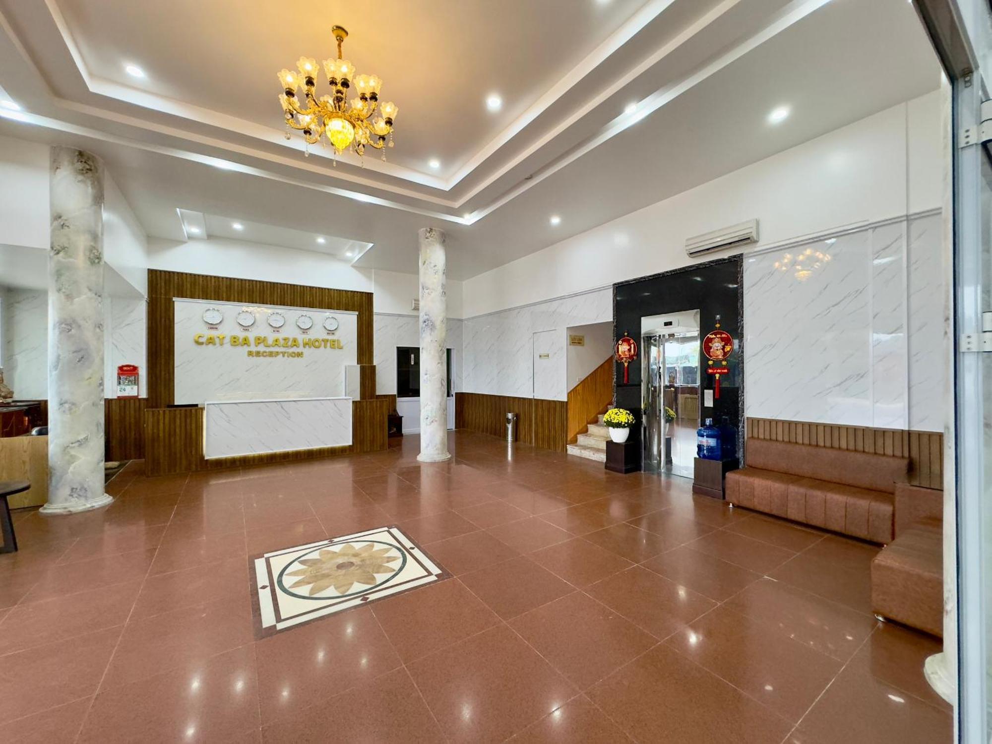 Cat Ba Plaza Hotel Dong Khe Sau エクステリア 写真