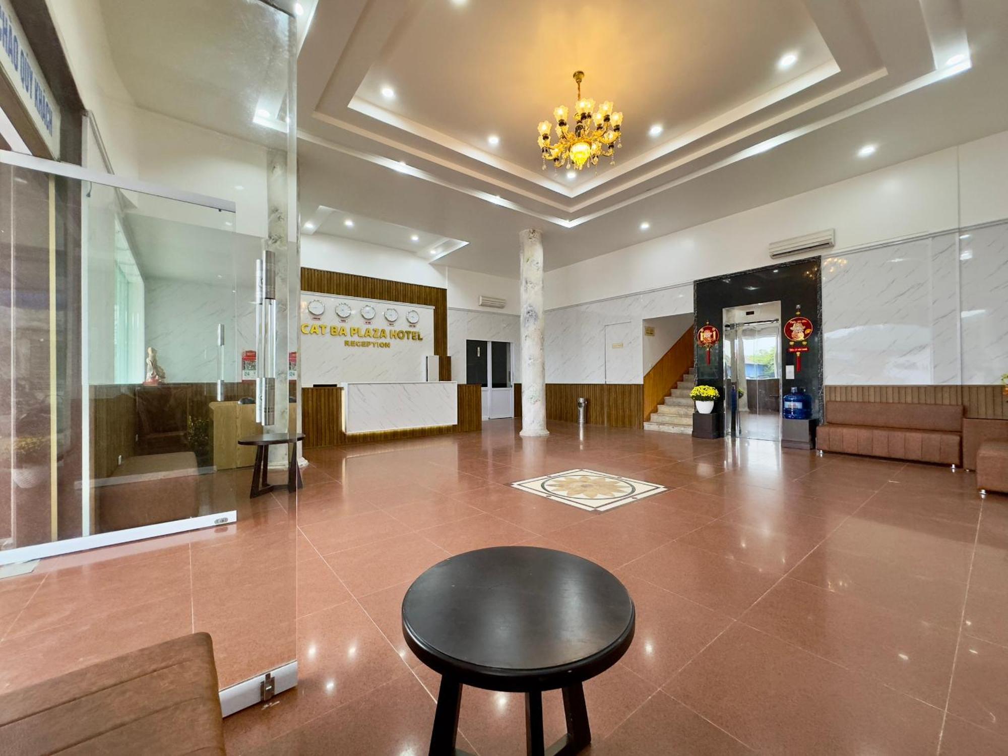 Cat Ba Plaza Hotel Dong Khe Sau エクステリア 写真