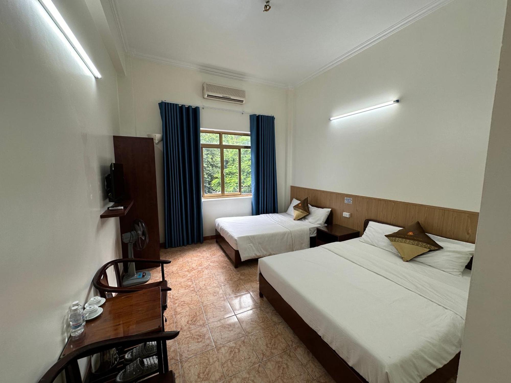 Cat Ba Plaza Hotel Dong Khe Sau エクステリア 写真
