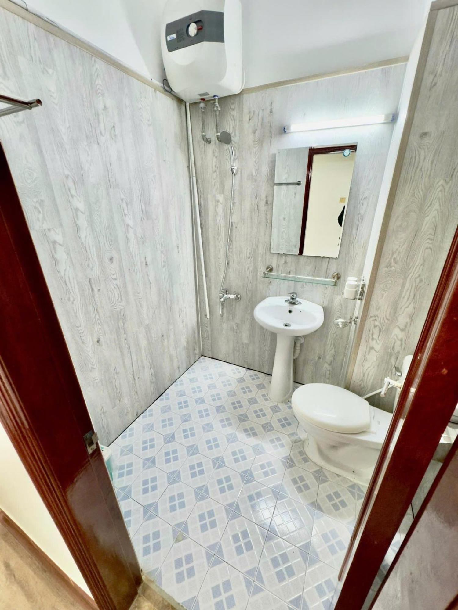 Cat Ba Plaza Hotel Dong Khe Sau エクステリア 写真